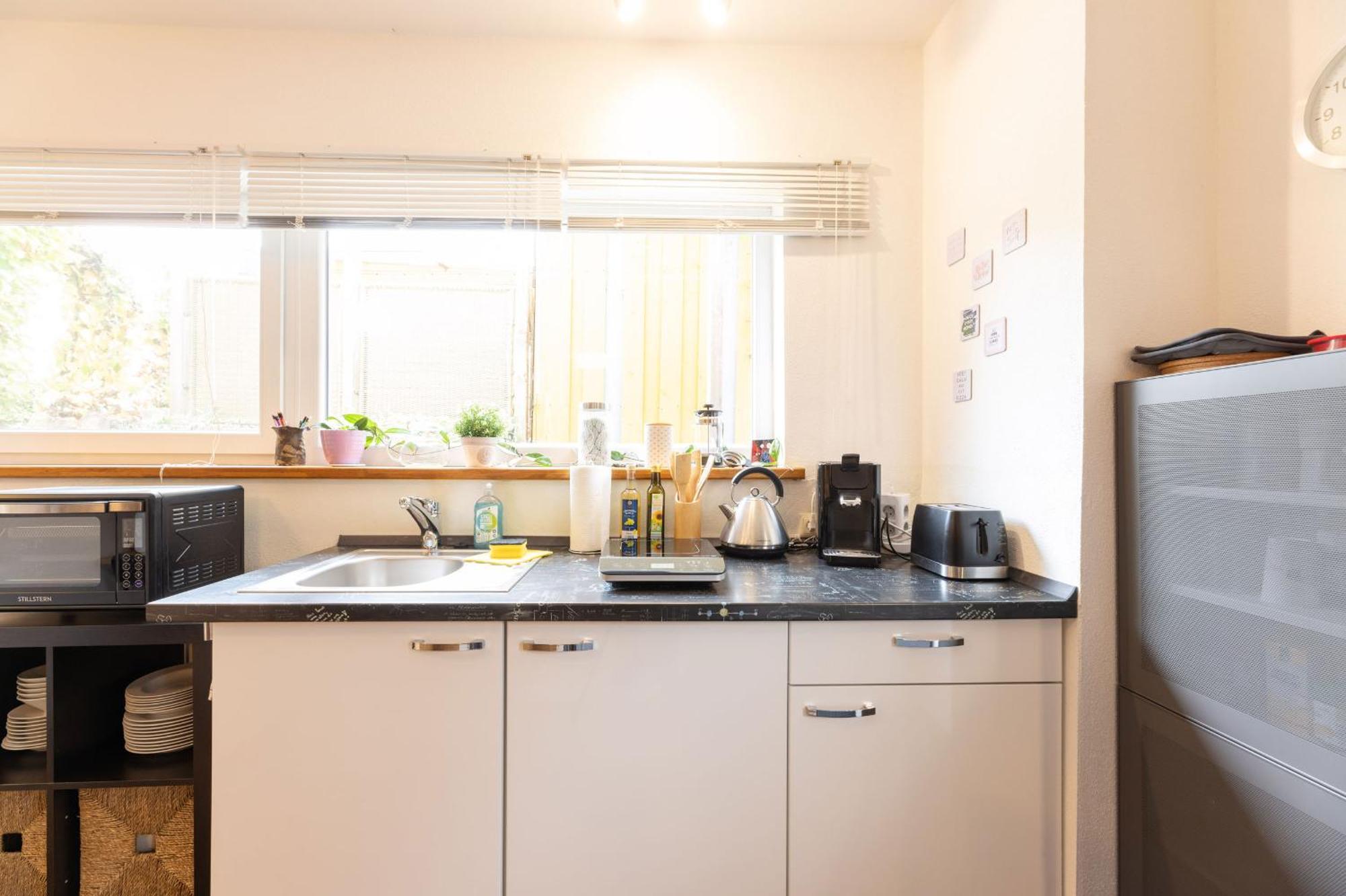 Ideal Fuer Kurze Aufenthalte - Gemuetliches 1-Zimmer-Apartment Adelsdorf Kültér fotó